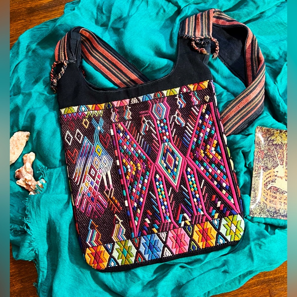Vintage Tapestry Bag: Peacock Motif